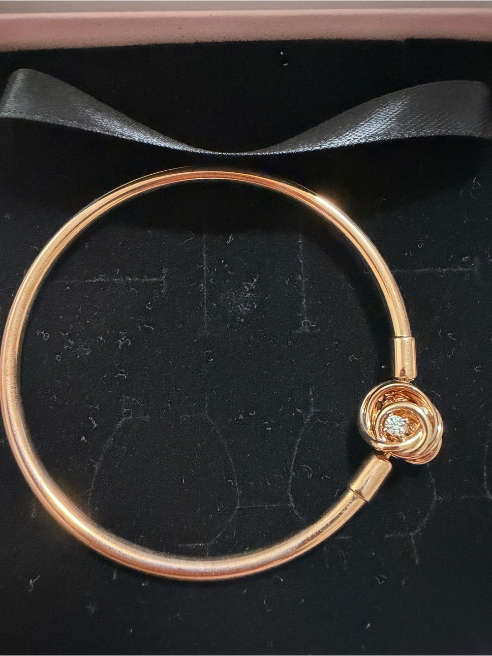 Pandora Moments Encircled Clasp Bangle 14k Rose Gold plating 7.5 in.